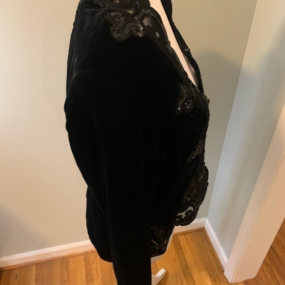 Farina Collections black velvet sequin jkt, size 10 - Picture 4 of 5